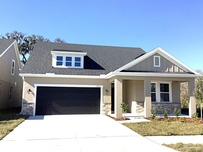Building Photo - 2211 Saffron Walden Dr Rental