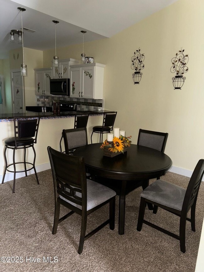 Photo - 2132 Remington Ct