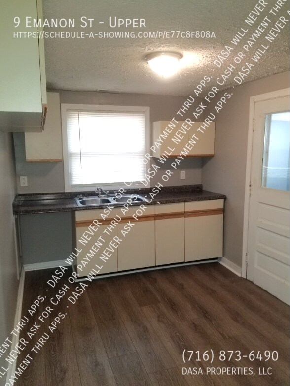 Photo - 9 Emanon St Unit Upper