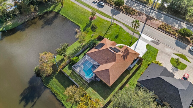 Photo - 2141 SW Bayshore Blvd