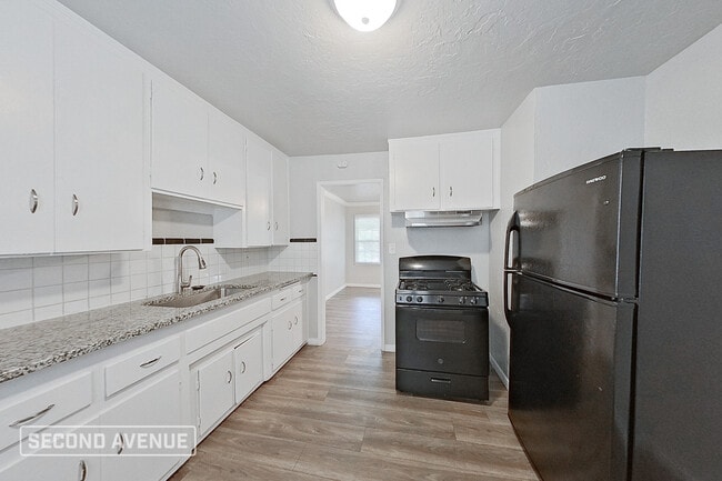 4224 SE 25th St