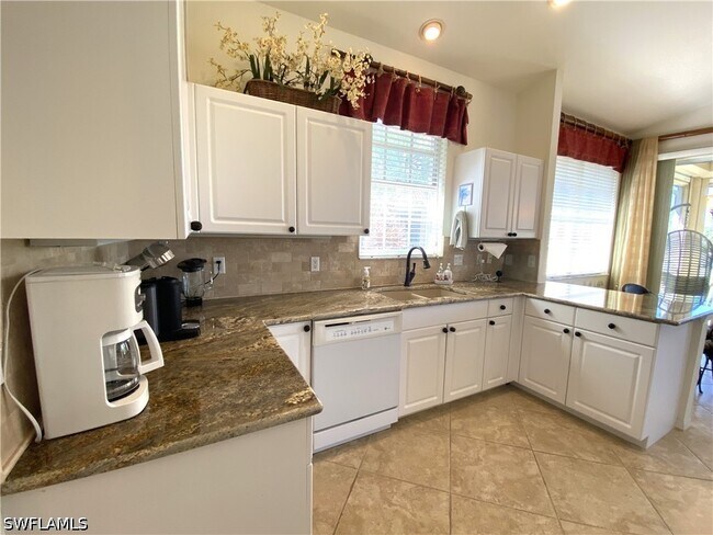 Photo - 1570 Winding Oaks Way Unit 201