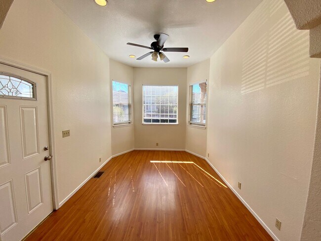 Photo - 860-866 20th St, Oakland, CA 94607 Unit 860 20th st