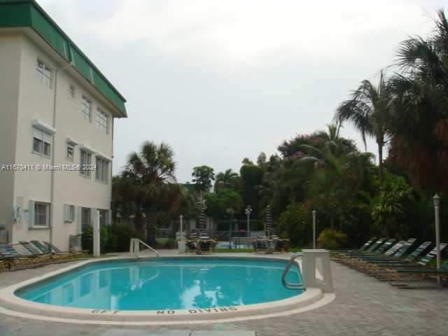Photo - 1 bedroom in Hallandale FL 33009
