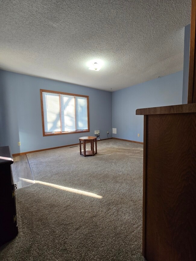 Photo - 138 Sargent Dr