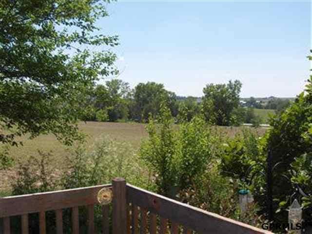 Photo - Nice Town Home in Bellevue!