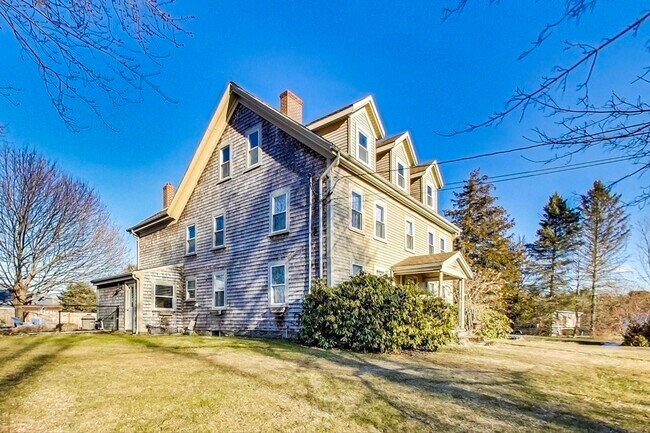 Photo - 210 South St Unit 2