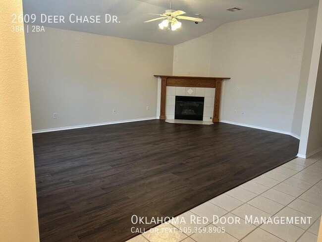 Photo - 2609 Deer Chase Dr