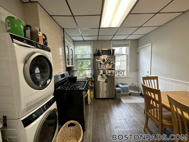 Photo - 17 Morris St Unit 2