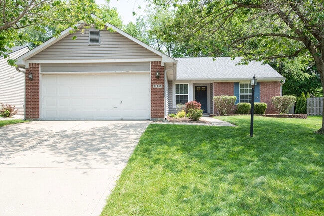 Building Photo - 11389 Songbird Ln