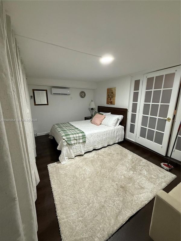 Photo - 2036 NE 1st Ave. Unit 2