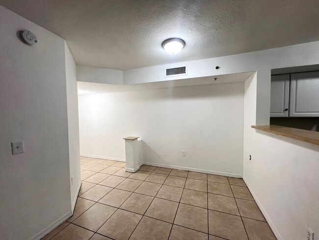 Photo - Welcome to Your Ideal Home in North Miami'...
