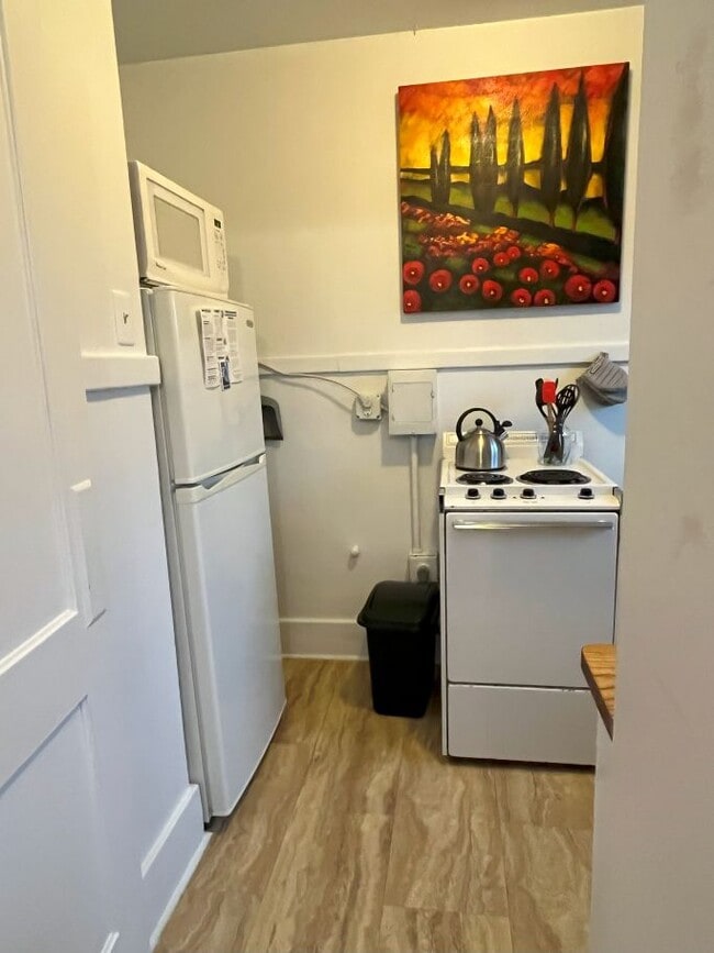 Photo - 856 Carter E St Unit 4