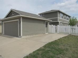 Photo - 504 Rolling Oak Dr