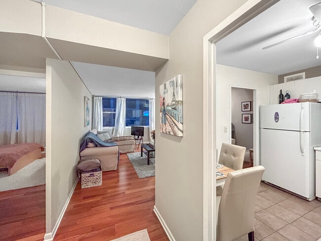Photo - 6301 N Sheridan Rd Unit 15D