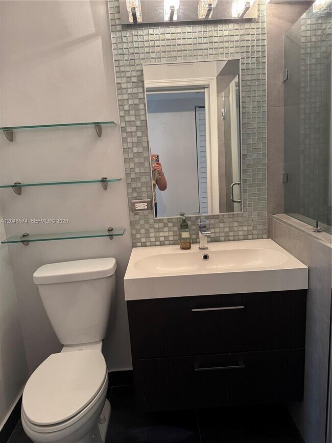 Photo - 1205 Crystal Way Unit E
