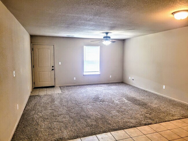 Photo - 109 Edna St Unidad 109 Edna A