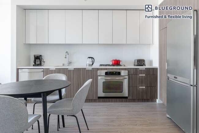 Photo - 8 10th St Unit FL20-ID399