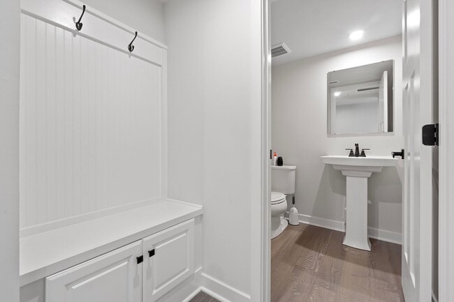 Photo - 7922 Brandy Sta Rd