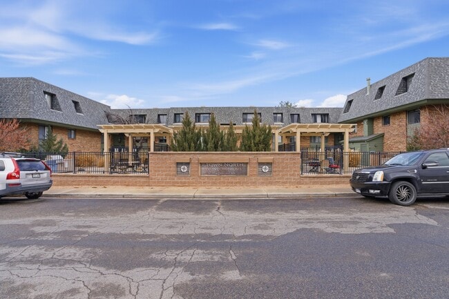 Building Photo - 1140 Walnut Ave