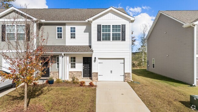 Building Photo - New Construction 3 Bed 2.5 Bath Townhome