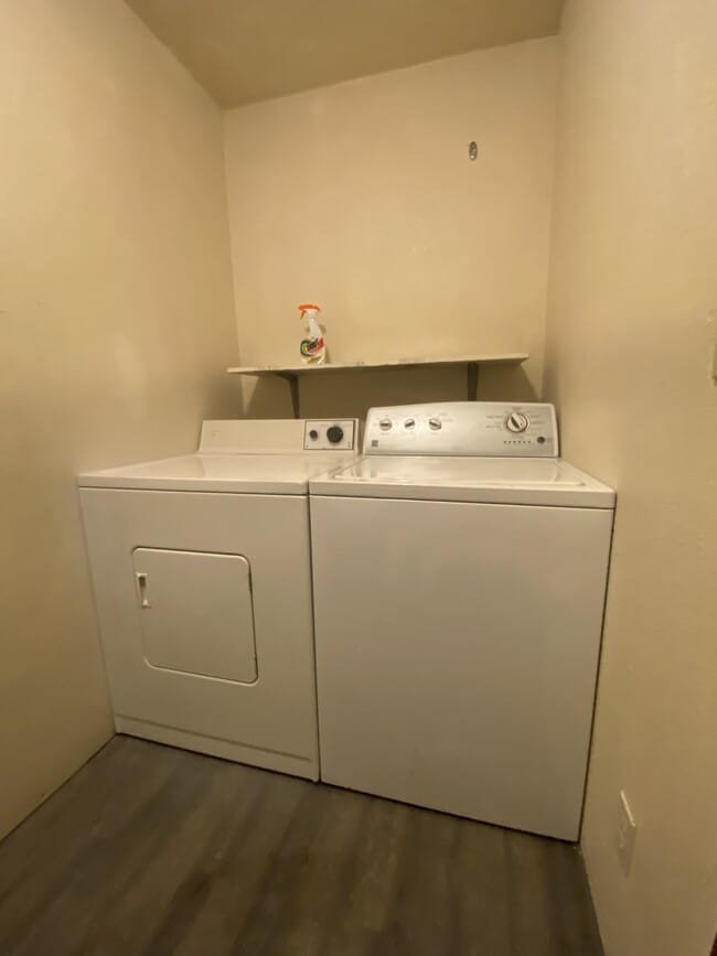 Photo - 1151 Madrone Way