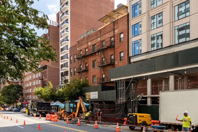 Photo - 316 E 86th St