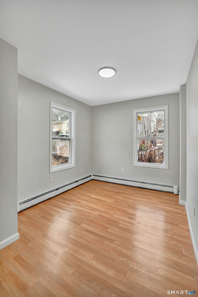 Photo - 124 Central Ave Unit 2