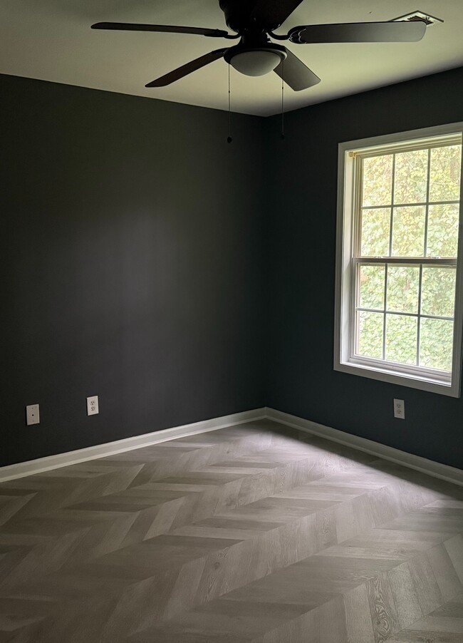 Building Photo - Southside 3