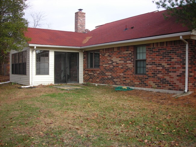 Photo - 3201 Foxchase Ct