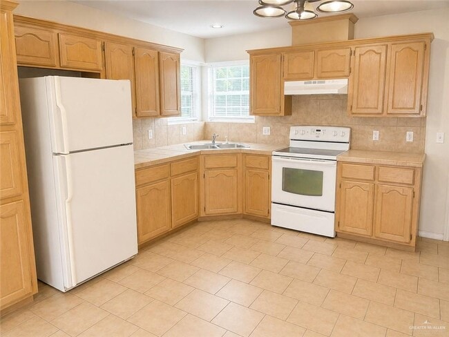 Photo - 9 Zelma St Unit 1