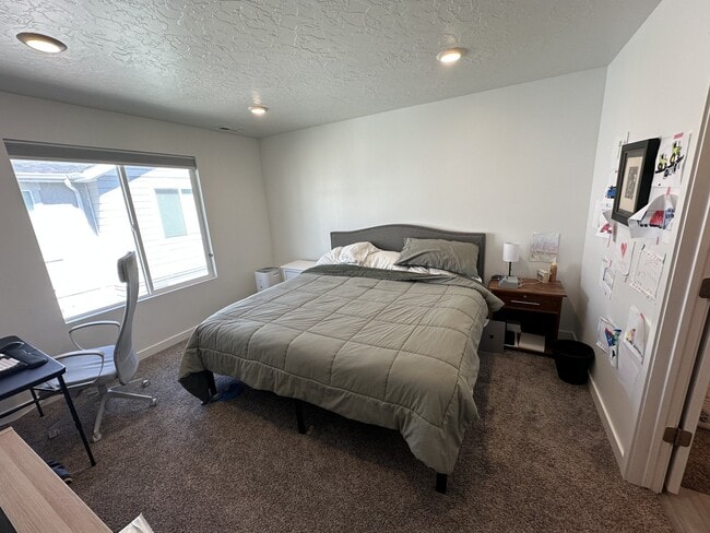 Photo - 287 Pier Ln