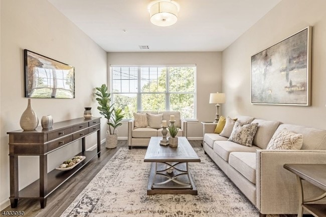 Photo - 54 N Main St Unit 206