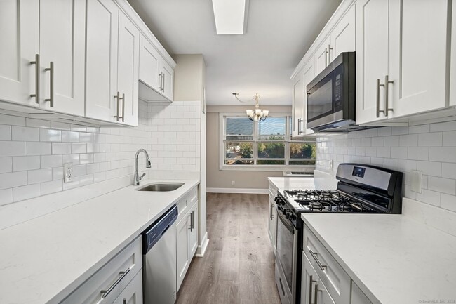 Photo - 2625 Park Ave Unit 6M