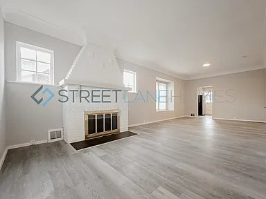 Photo - 28 Grand Ave