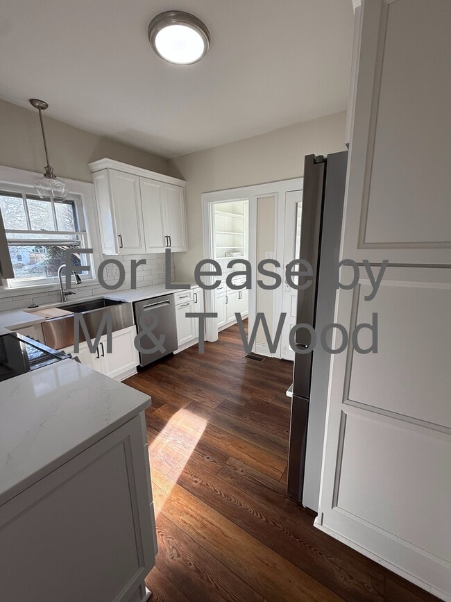 Photo - 3915 Old Buckingham Rd.