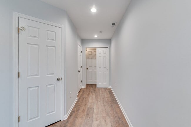 Photo - Brand New Luxury Temple Apartments Unit 2