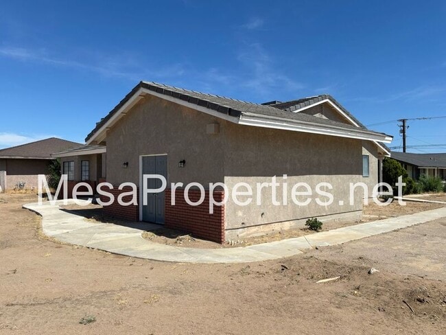 Photo - 15717 Bear Valley Rd