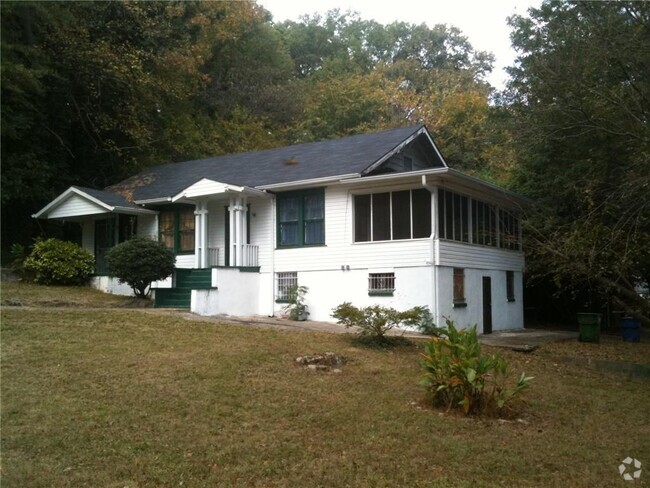 Building Photo - 790 N Evelyn Pl NW Rental