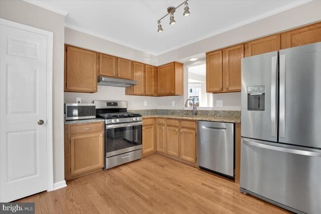 Building Photo - 908 Smartts Ln NE Rental