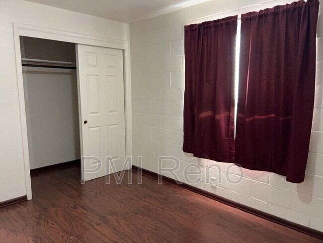 Photo - 2075 Patton Dr Unidad Apt B