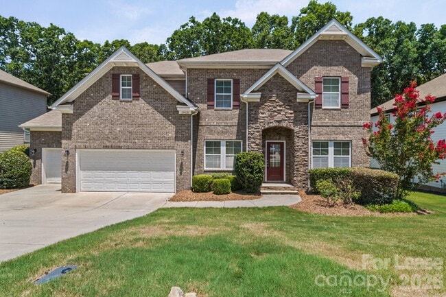 Building Photo - 1912 Madeira Cir