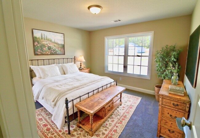 Photo - 334 Tallulah Bend