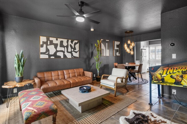 Photo - 4620 N 68th St Unit SI ID1540150P