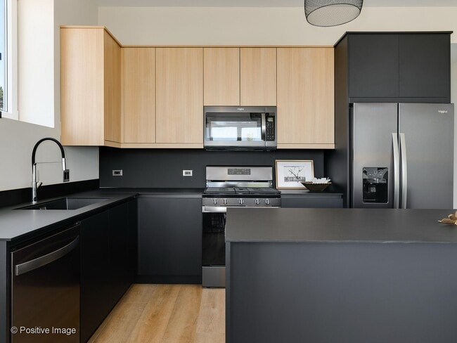 Lakeland Lofts Apartments