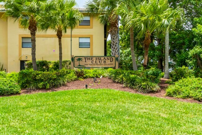Photo - 9000 NW 28th Dr Unit 1-204