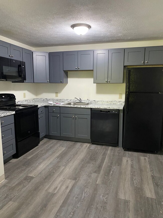 Photo - Residences at Riverside