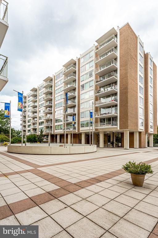 Photo - 1425 4th St SW Unit A305