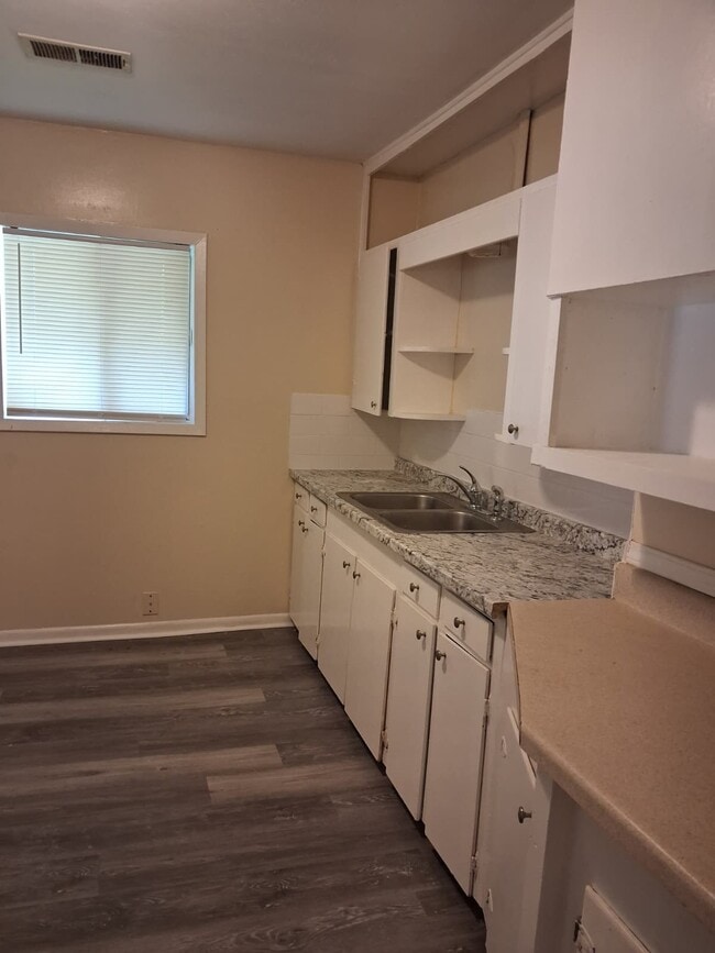Photo - 3511 Sykes Park Dr