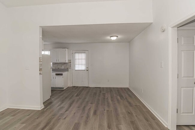 Photo - *Cute 3 BR 2 BA Home in Goldsboro* Minutes from SJAFB